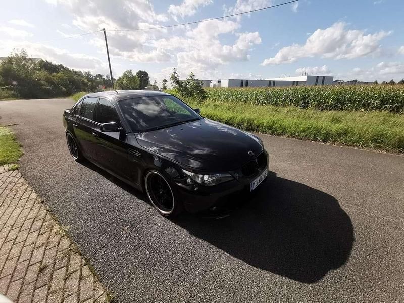 Gebraucht 2005 BMW 550 Limousine | 10.500 € (Guter Preis) - Bild 1/4