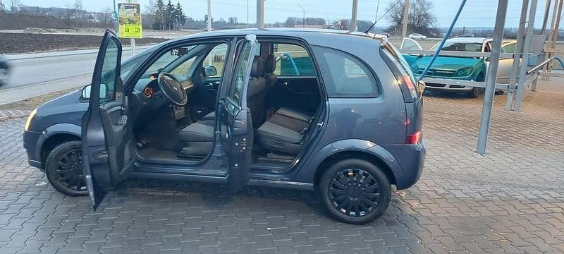 Gebraucht Opel Meriva 105 PS (77 kW) 2009 Schwarz Van / Kleinbus