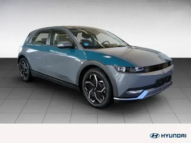 Gebraucht Hyundai Ioniq Basis 125 kW (170 PS) 2022 Grau Kleinwagen