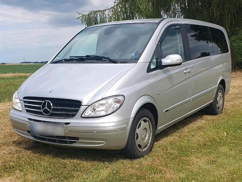 Silber Gebraucht 2008 Mercedes Viano Van / Kleinbus | 8.400 € (Superpreis) - Bild 1/4