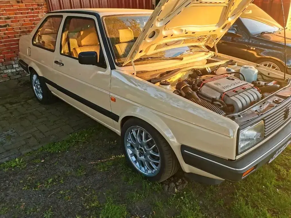 Brugt VW Jetta 190 HK (139 kW) 1988 Beige Sedan