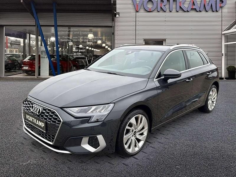 Gebraucht Audi A3 Sportback Advanced 110 PS (80 kW) 2022 Manhattangrau Kleinwagen