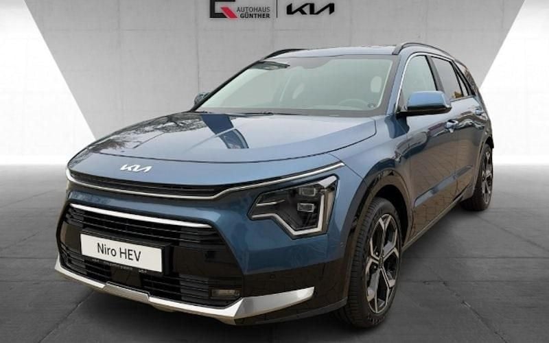 Blau Gebraucht 2025 Kia Niro Spirit SUV | 32.990 € (Superpreis) - Bild 1/4