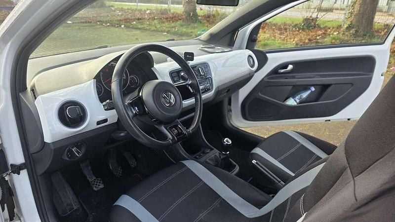 Gebraucht VW up! CLUB 60 PS (44 kW) 2016 Kleinwagen