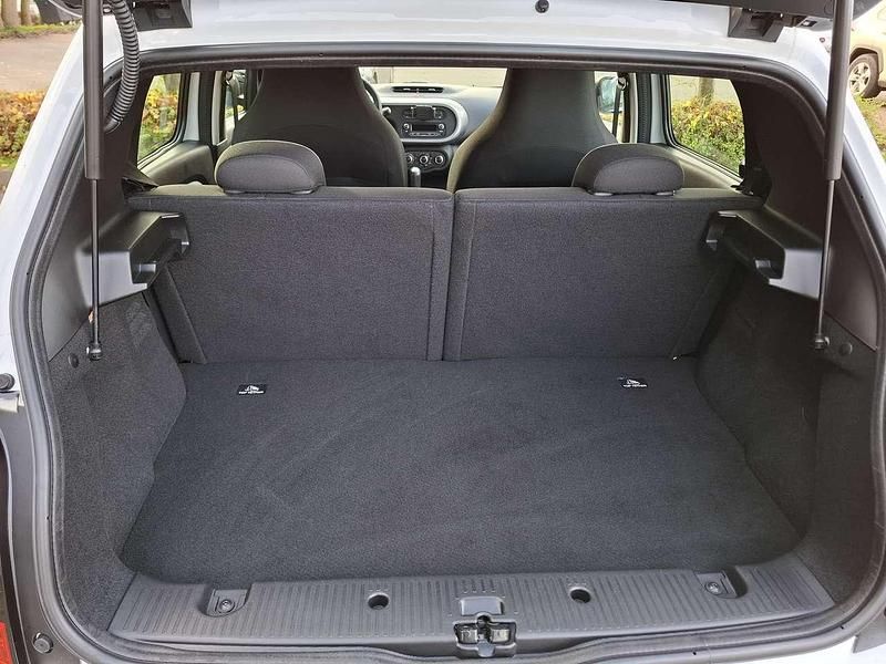 Gebraucht Renault Twingo SE 71 PS (52 kW) 2018 Weiß Kleinwagen