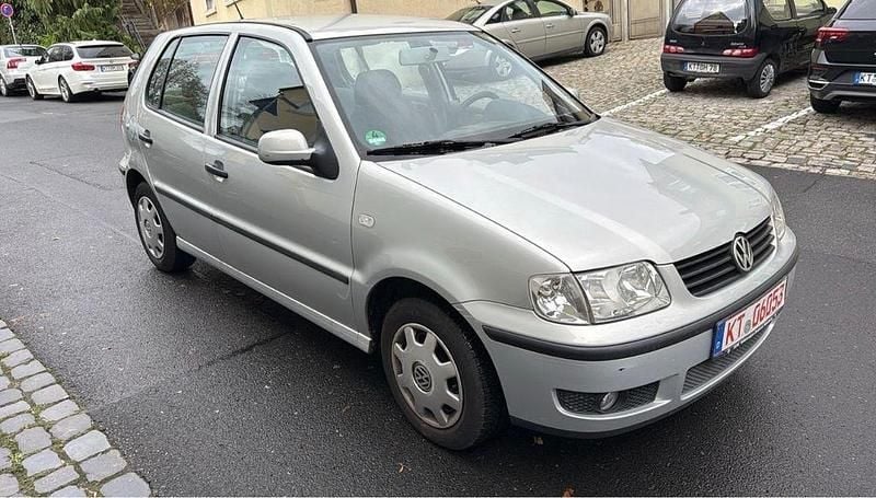 Silber Gebraucht 2000 VW Polo Basis Limousine | 1.600 € (Fairer Preis) - Bild 1/4