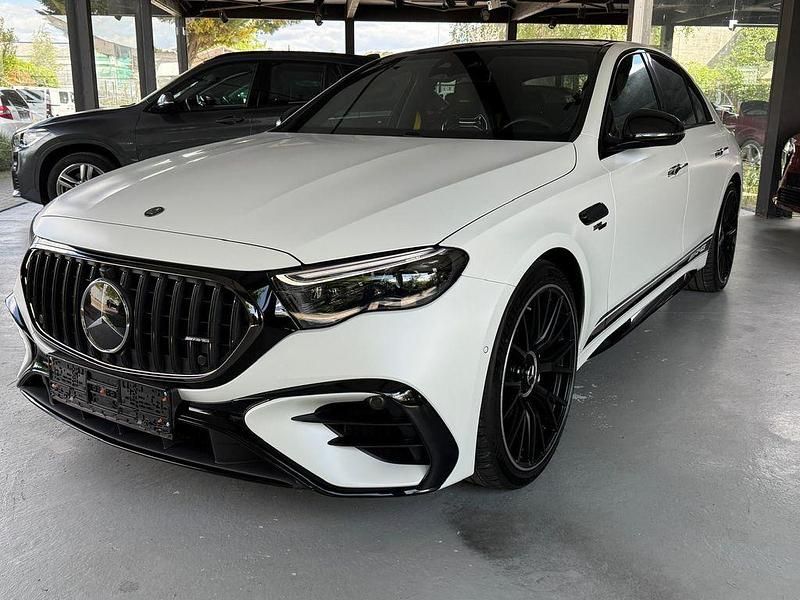 Gebraucht Mercedes E53 AMG Premium Plus 449 PS (330 kW) 2024 Weiß Limousine