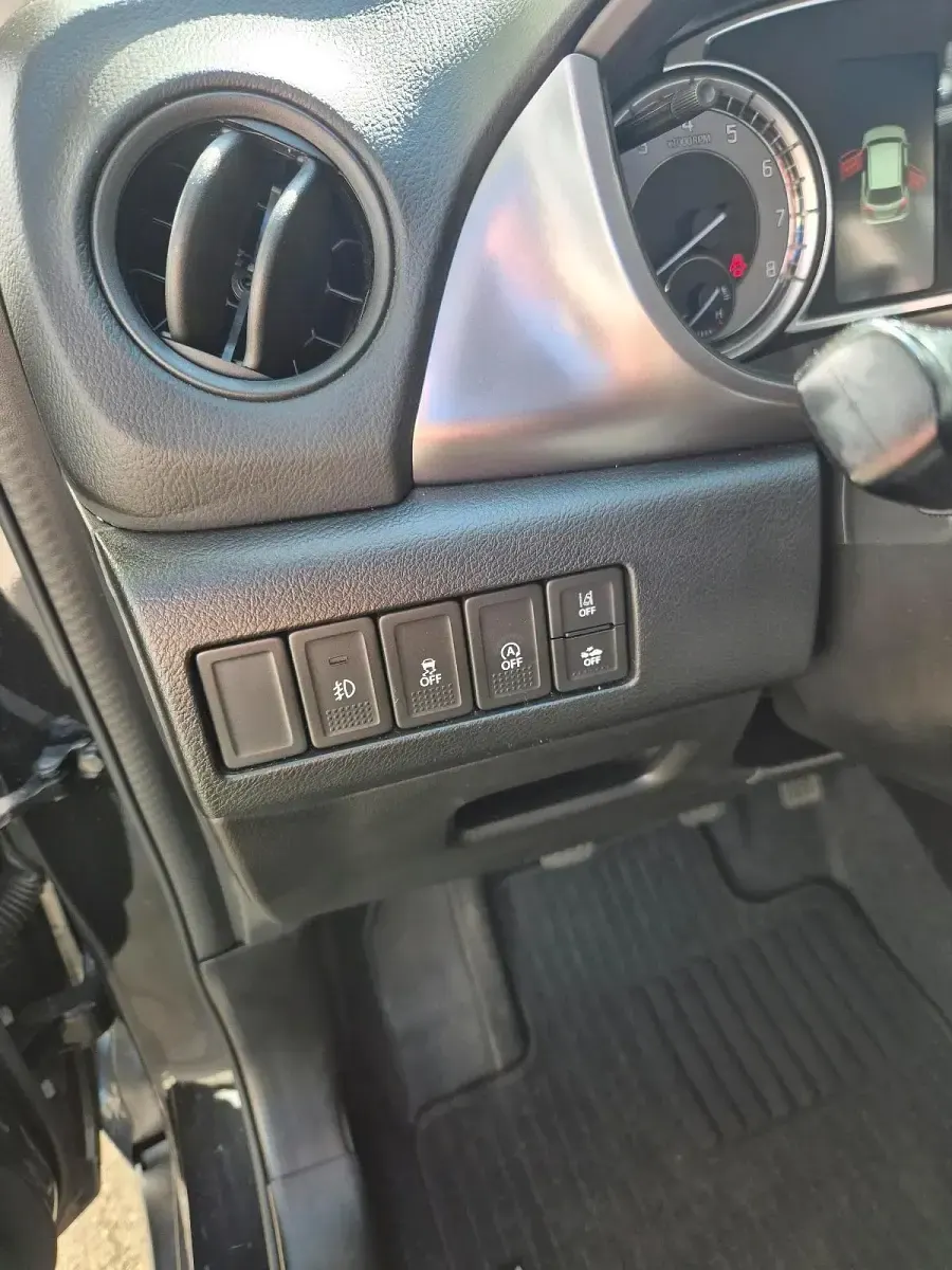 Gebraucht Suzuki Vitara 129 PS (94 kW) 2021 Schwarz SUV