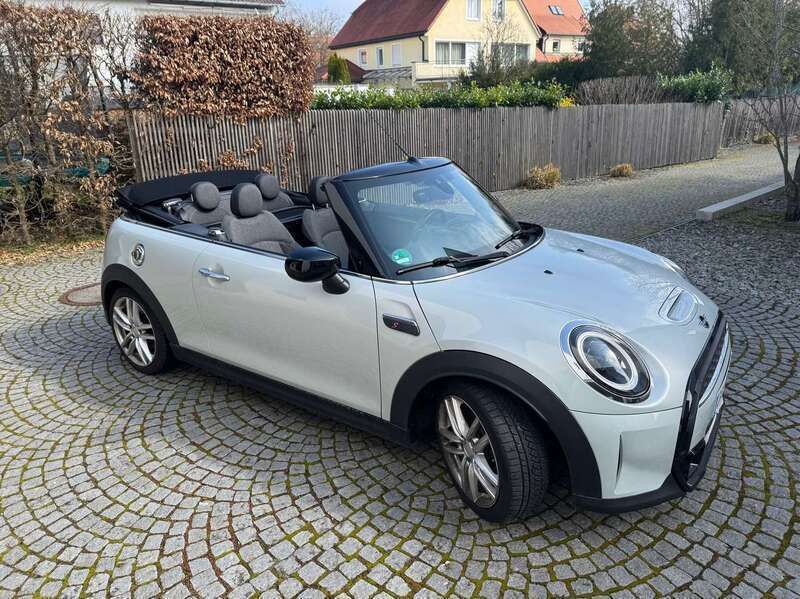 Grau Gebraucht 2021 Mini Cooper S Cabriolet Classic Cabrio | 29.400 € (Fairer Preis) - Bild 1/4