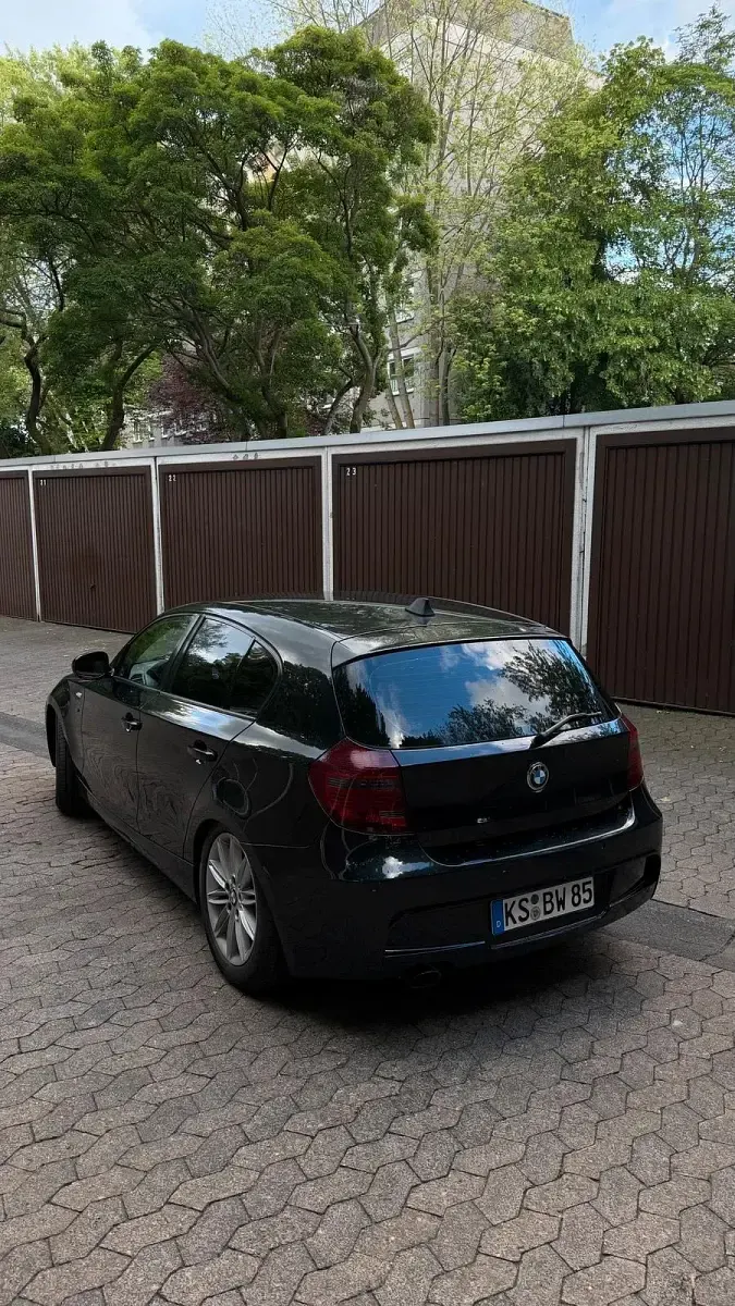 Gebraucht BMW 123 204 PS (150 kW) 2010 Schwarz Kleinwagen