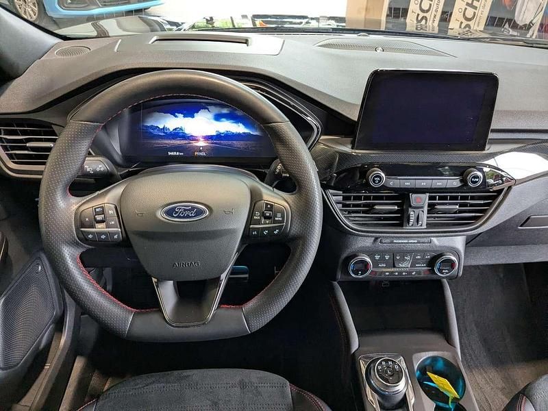 Gebraucht Ford Kuga ST-Line X 224 PS (164 kW) 2022 Agate black metallic SUV