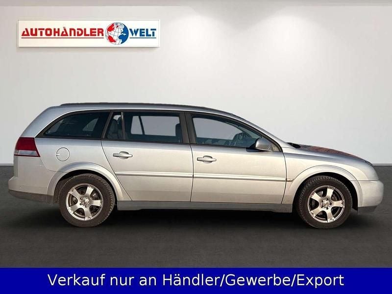Gebraucht Opel Vectra Elegance 101 PS (74 kW) 2004 Silber Kombi