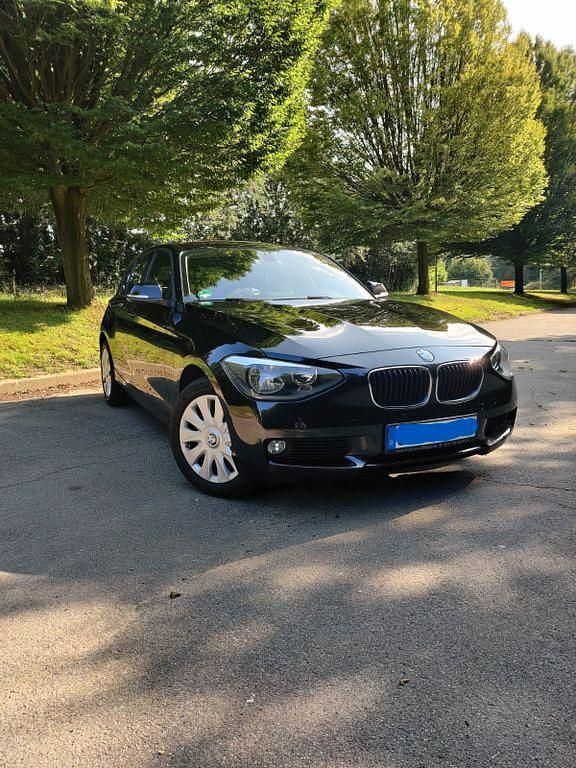 Schwarz Gebraucht 2013 BMW 116 Kleinwagen | 8.000 € (Guter Preis) - Bild 1/4