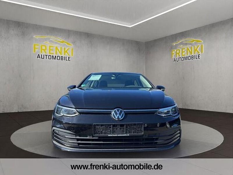 Gebraucht VW Golf VIII Life 116 PS (85 kW) 2024 Schwarz Limousine