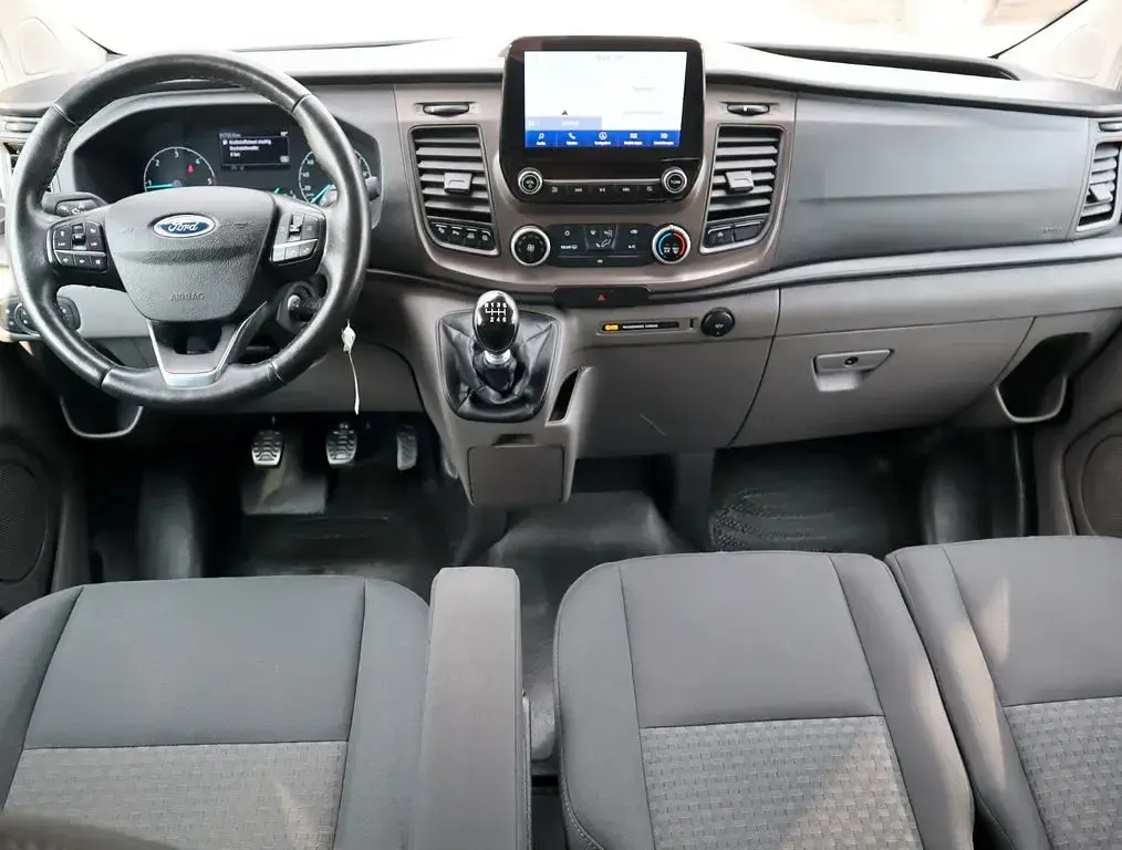 Gebraucht Ford Transit Custom 131 PS (96 kW) 2021 Silber Van / Kleinbus