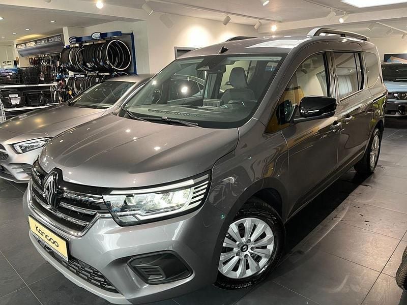 Grau Gebraucht 2025 Renault Kangoo Techno Van / Kleinbus | 32.990 € (Etwas zu teuer) - Bild 1/4