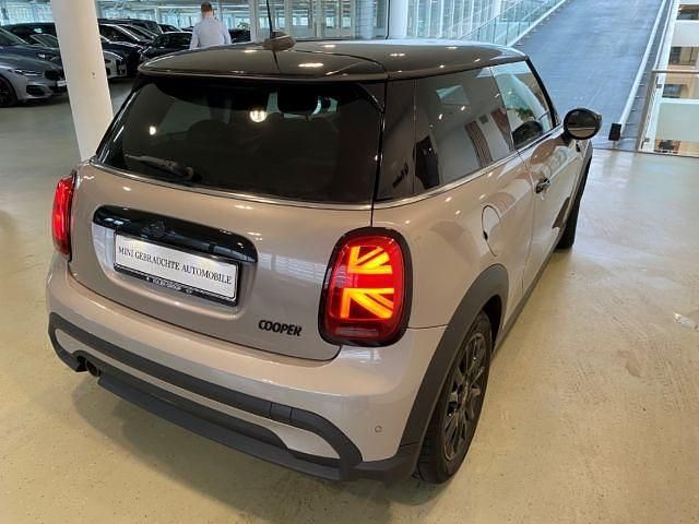 Gebraucht Mini Cooper 136 PS (100 kW) 2022 Grau Kleinwagen