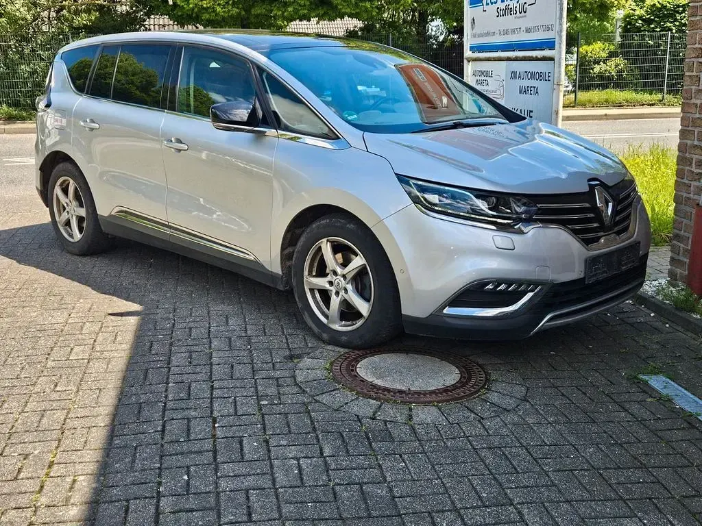 Gebraucht Renault Espace Initiale Paris 160 PS (117 kW) 2018 Silber Van / Kleinbus
