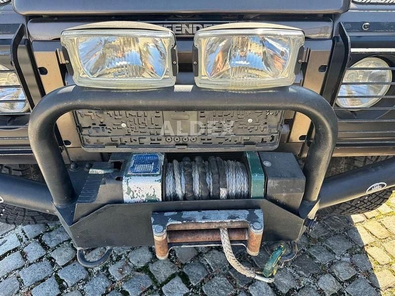 Gebraucht Land Rover Defender 122 PS (89 kW) 2005 Braun SUV