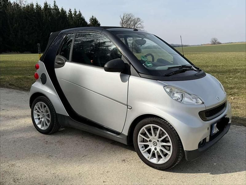 Gebraucht Smart ForTwo Cabrio 71 PS (52 kW) 2009 Schwarz Cabrio