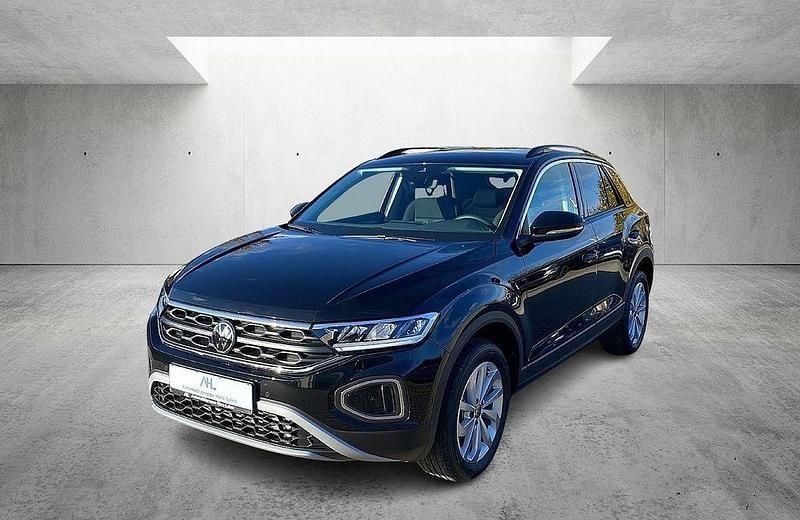 Neu VW T-Roc Life 150 PS (110 kW) 2025 Grenadillschwarzmet. SUV