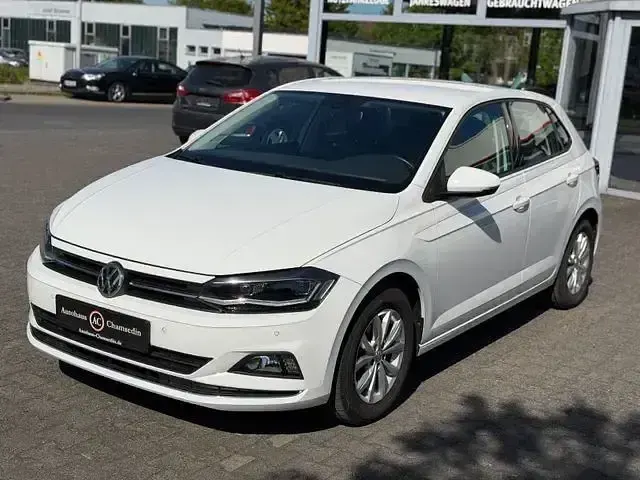 Używany VW Polo Highline 95 KM (69 kW) 2018 Biały Hatchback