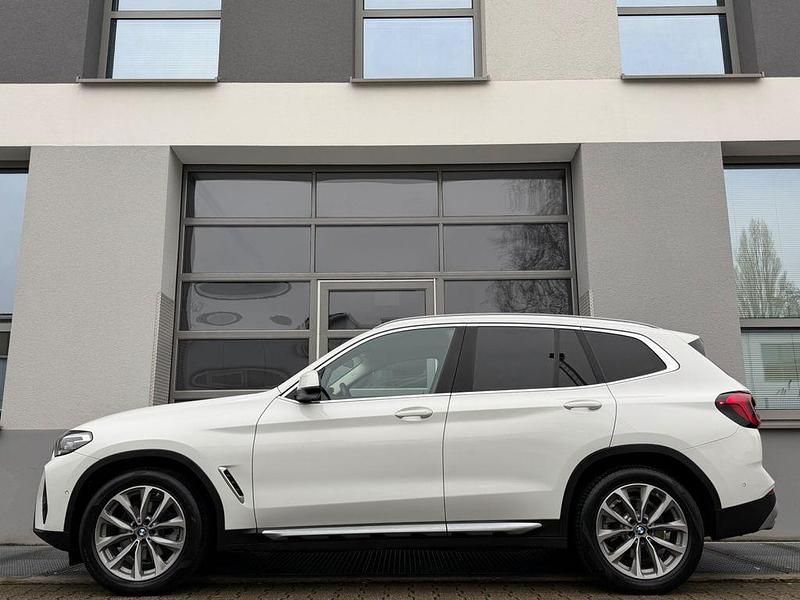 Gebraucht BMW X3 Sport Line 184 PS (135 kW) 2022 Weiß SUV