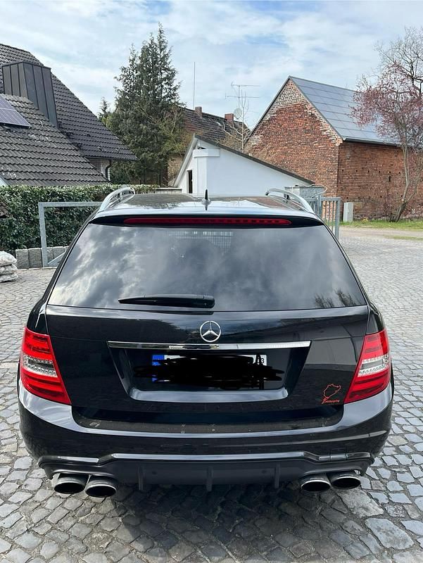 Gebraucht Mercedes C63 AMG AMG 487 PS (358 kW) 2012 Schwarz Kombi