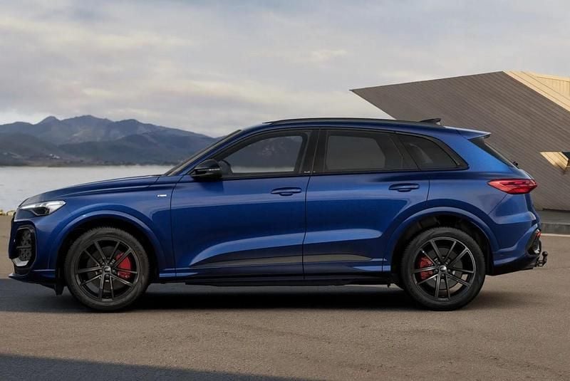 Neu Audi Q5 S-Line 299 PS (219 kW) 2026 Navarrablau metallic SUV