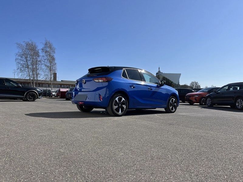Blau Gebraucht 2020 Opel Corsa-e Edition Kleinwagen | 16.689 € (Fairer Preis) - Bild 1/4