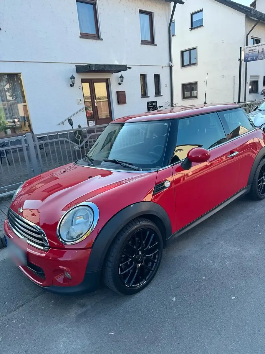 Gebraucht Mini ONE 98 PS (72 kW) 2010 Rot Kleinwagen