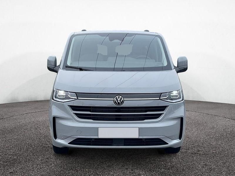 Gebraucht VW T7 Style 150 PS (110 kW) 2026 Grau Van