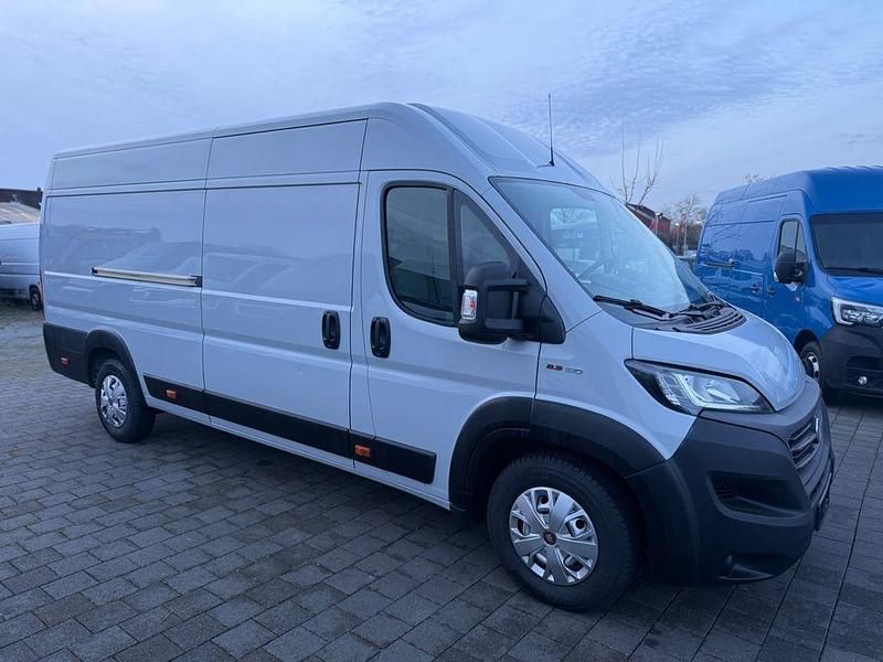 Gebraucht Fiat Ducato 160 PS (117 kW) 2020 Grau Van