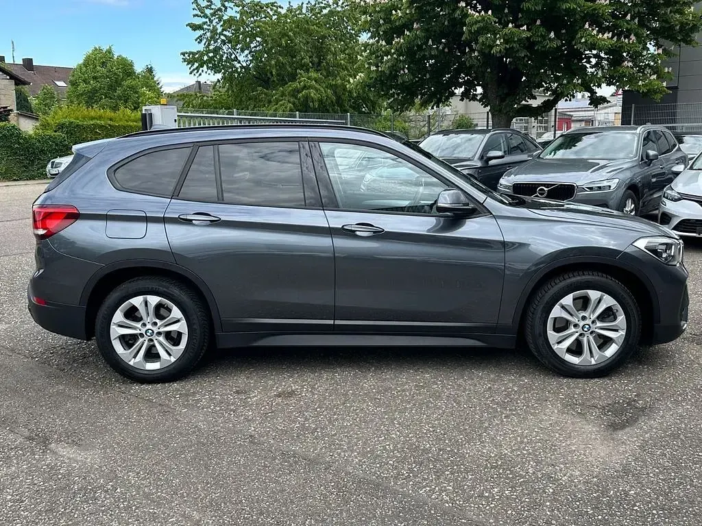 Gebraucht BMW X1 220 PS (161 kW) 2021 Grau SUV