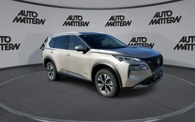 Gebraucht Nissan X-Trail N-Connecta 204 PS (150 kW) 2023 Silber SUV