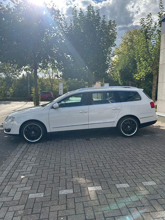 Gebraucht VW Passat Comfortline 143 PS (105 kW) 2010 Limousine