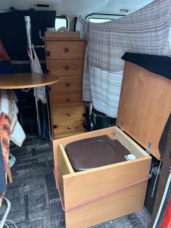 Gebraucht VW T3 77 PS (56 kW) 1985 Rot Van