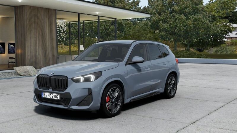 Grau Neu 2025 BMW X1 M Sport SUV | 58.960 € (Teuer) - Bild 1/4