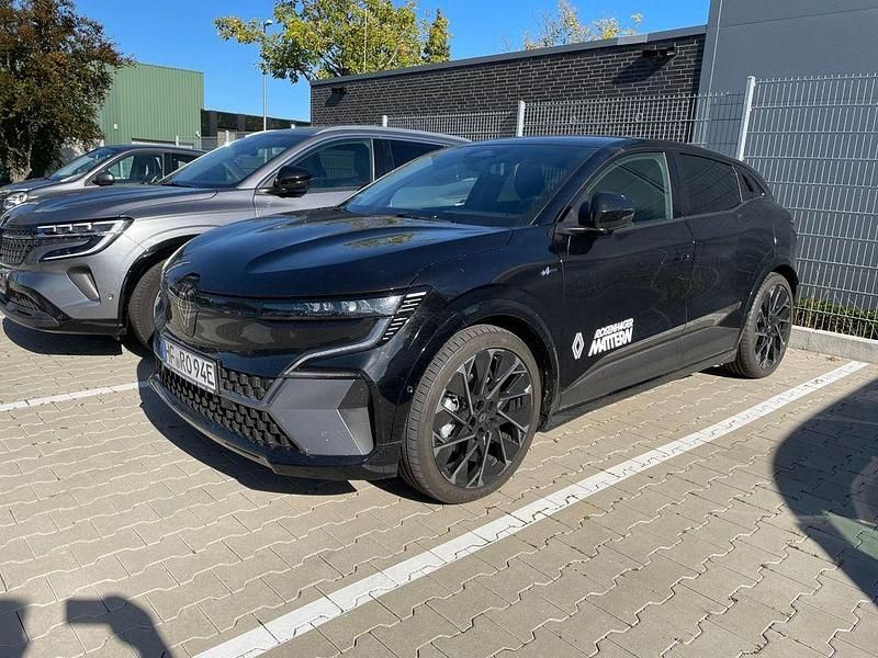 Gebraucht Renault Megane E-Tech 160 kW (218 PS) 2025 Sternenschwarz Limousine