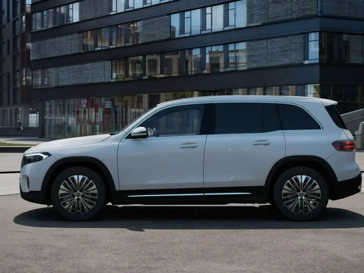 Gebraucht Mercedes EQB250+ 139 kW (190 PS) 2025 Unilack polarweiß SUV