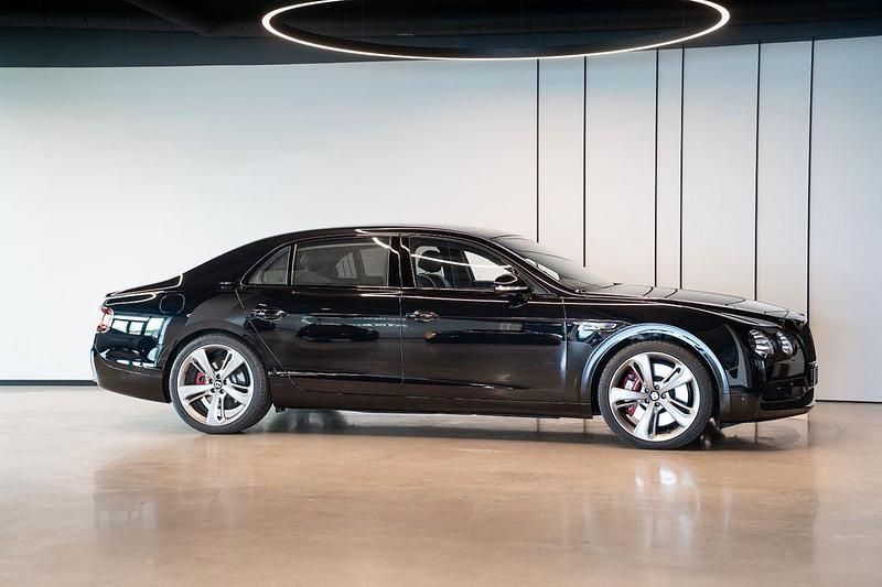 Gebraucht Bentley Flying Spur 635 PS (467 kW) 2017 Schwarz Limousine