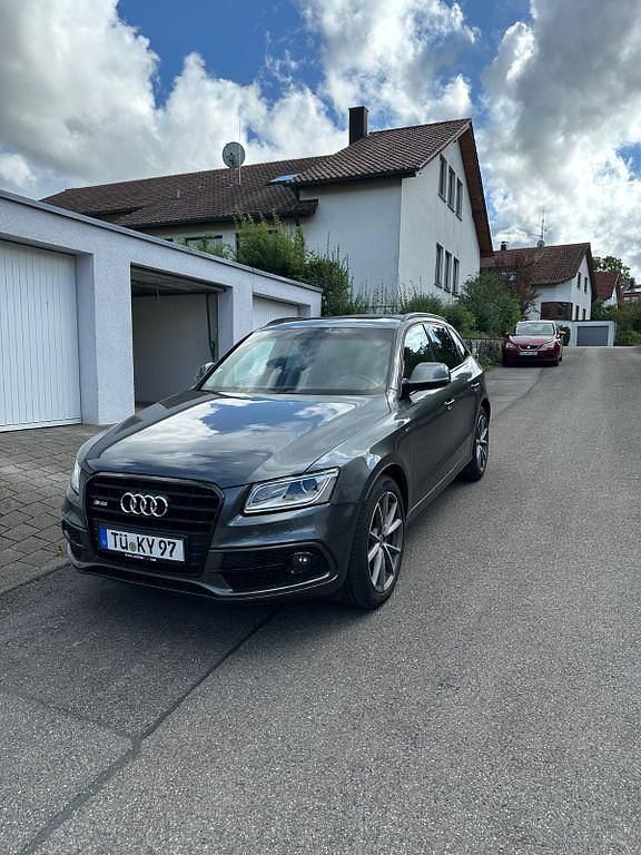 Grau Gebraucht 2016 Audi SQ5 Sport SUV | 20.499 € (Guter Preis) - Bild 1/4