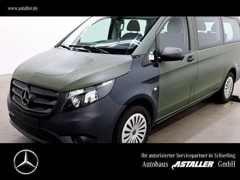 Grün Gebraucht 2021 Mercedes Vito Kombi | 34.899 € (Fairer Preis) - Bild 1/4