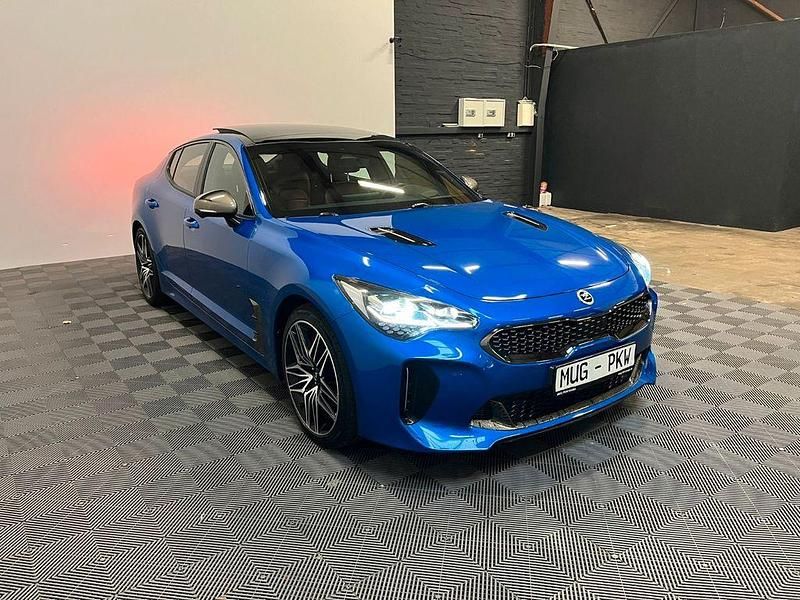 Gebraucht Kia Stinger GT 366 PS (269 kW) 2021 Micro blue Kleinwagen