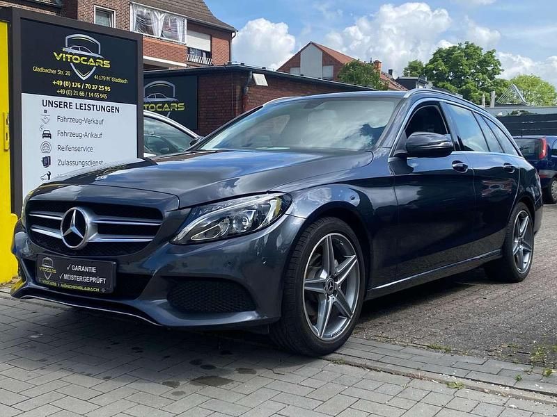 Tenoritgrau metalliclack Gebraucht 2016 Mercedes C180 Sport Kombi | 17.950 € (Fairer Preis) - Bild 1/3