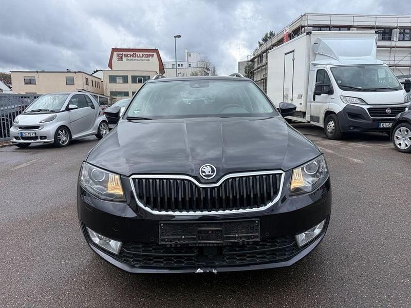 Gebraucht Skoda Octavia 150 PS (110 kW) 2015 Schwarz Kleinwagen