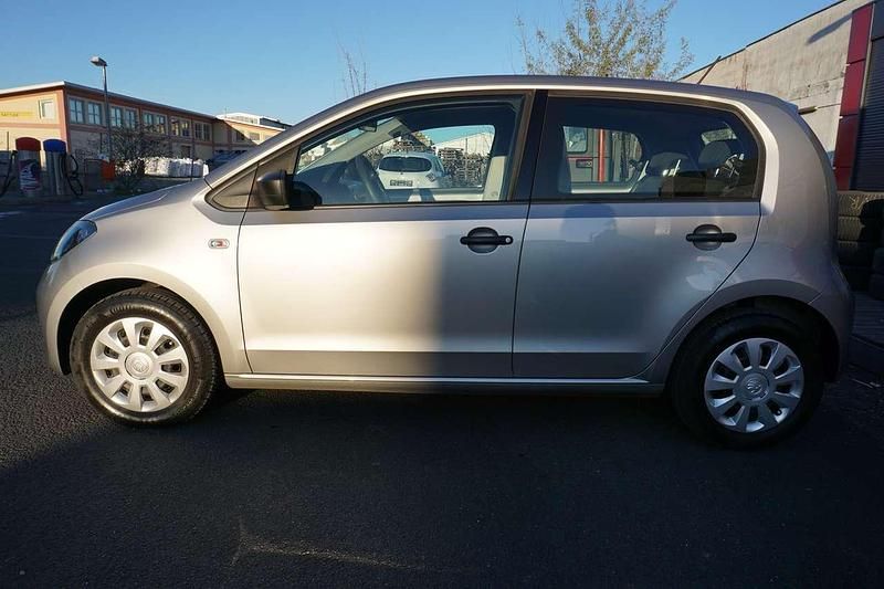 Gebraucht Skoda Citigo Active 60 PS (44 kW) 2018 Tungstensilber Kleinwagen