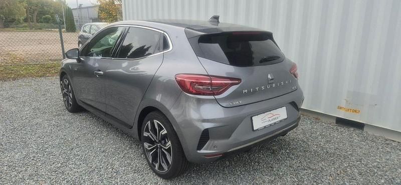 Gebraucht Mitsubishi Colt Select 94 PS (69 kW) 2025 Grau Kleinwagen