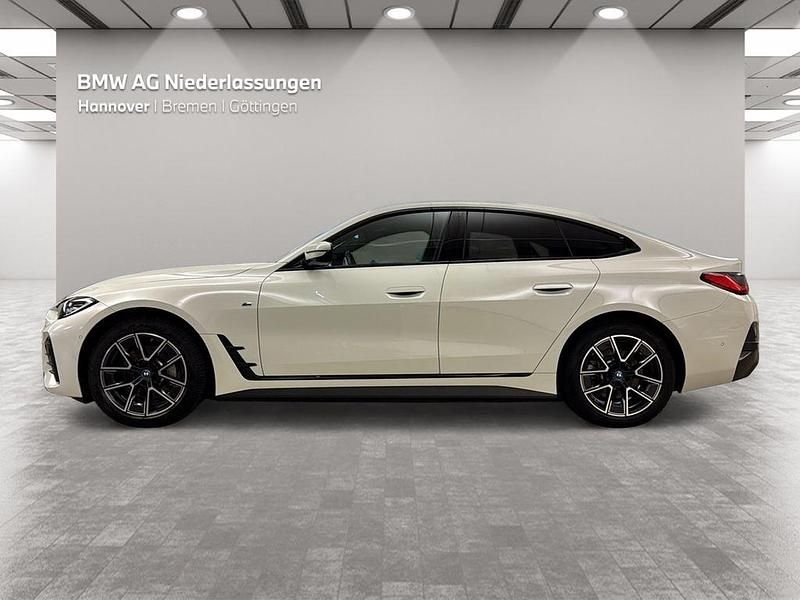 Gebraucht BMW i4 M Sport 210 kW (286 PS) 2023 Weiß Limousine