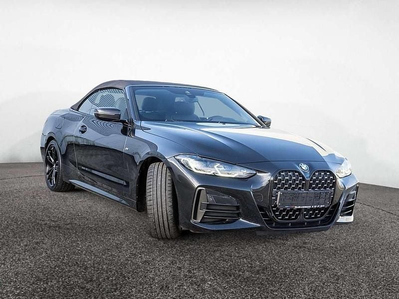 Gebraucht BMW 440 374 PS (275 kW) 2022 Saphirschwarz Cabrio